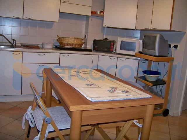 Appartamento in affitto a Centro Storico, Marche