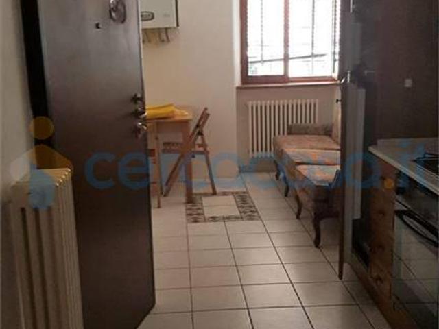 Appartamento in affitto a San Francesco-Giardini Pubblici, Re