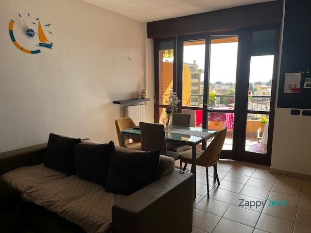 Appartamento in affitto a Vanzago, Lombardia