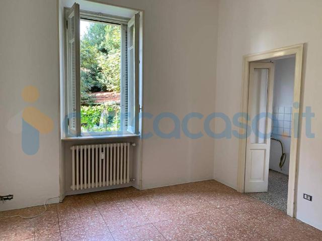 Appartamento in affitto a Biumo Superiore, Varese