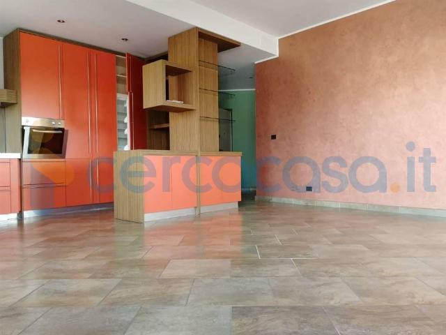 Appartamento in affitto a Circoscrizione 4, Piemonte
