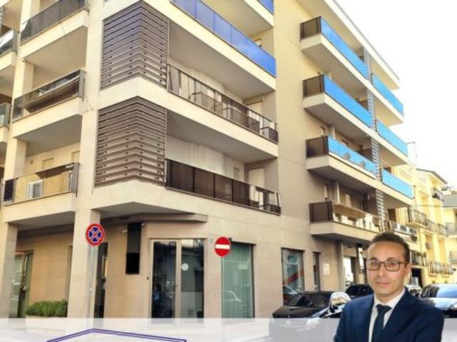 Appartamento in vendita a Puglia, Bari
