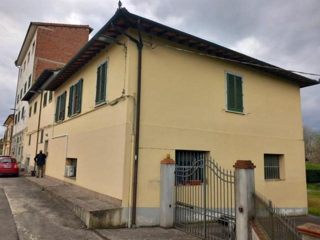 Appartamento in vendita a Unione dei Comuni Circondario dell'Empolese Valdelsa, Castelfiorentino