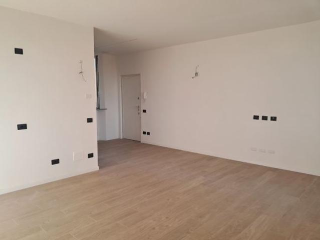 Appartamento in vendita a Cava Manara, Lombardia