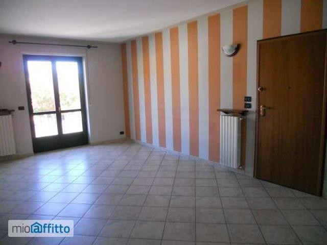 Appartamento in affitto a Madonna del Campanile, Piemonte