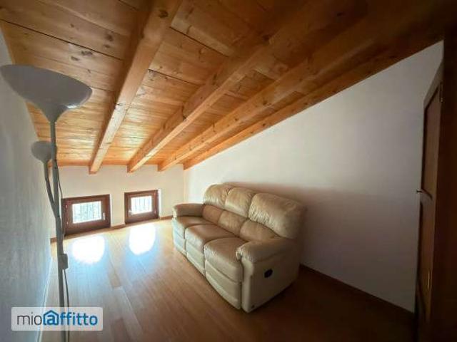 Appartamento in affitto a Piovezzano, Pastrengo