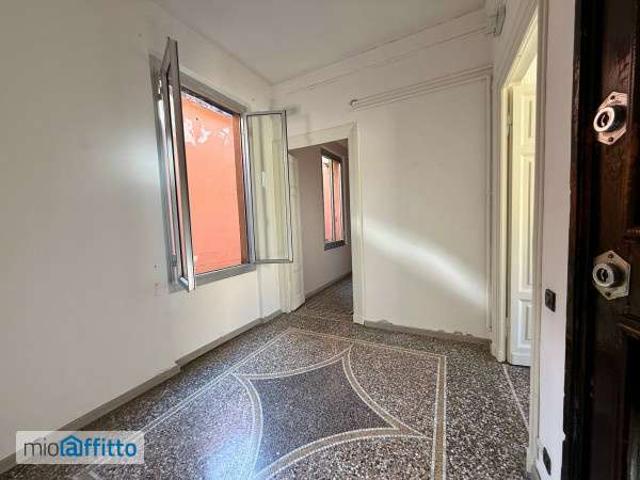 Appartamento in affitto a Centro Est, Serra Riccò