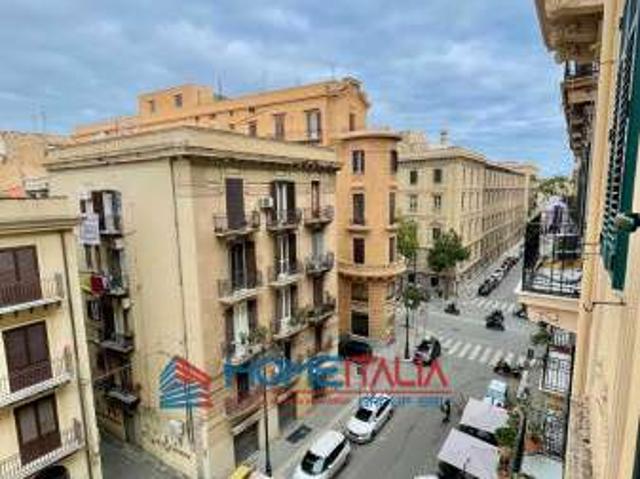 Appartamento in affitto a I Circoscrizione, Palermo