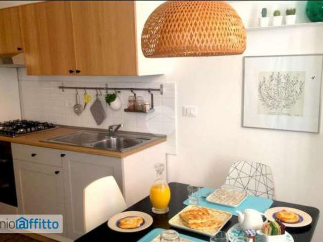 Appartamento in affitto a Centro Est, Serra Riccò