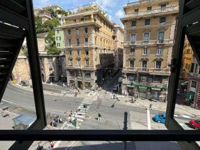 Appartamento in affitto a Centro Est, Serra Riccò