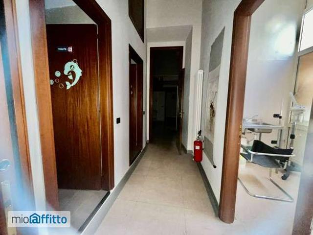 Appartamento in affitto a Municipalità 4, Campania