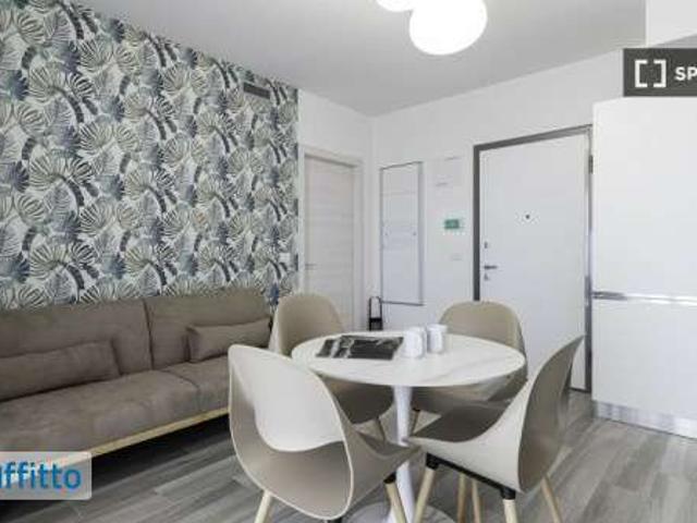 Villa Indipendente in affitto a Municipio 8 di Milano, Milano