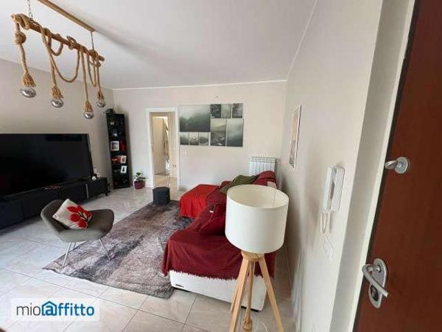 Appartamento in affitto a Cesa, Campania
