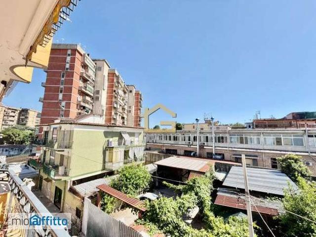Appartamento in affitto a Municipalità 7, Miano