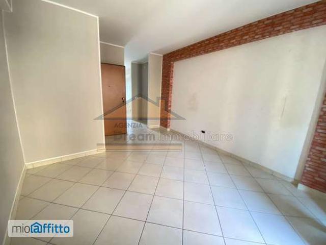 Appartamento in affitto a Paratina, Campania