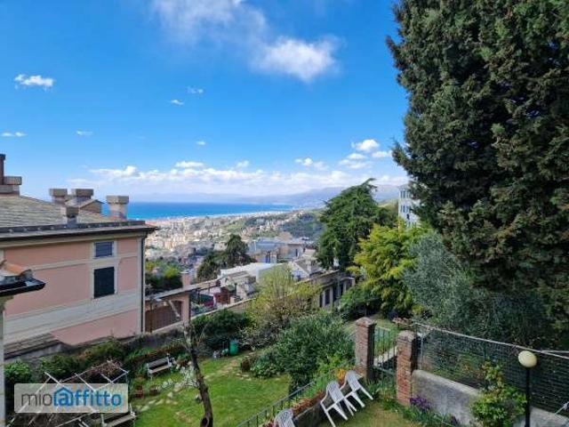 Appartamento in affitto a Centro Est, Serra Riccò