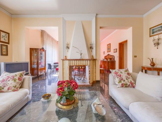 Appartamento in vendita a Firenze