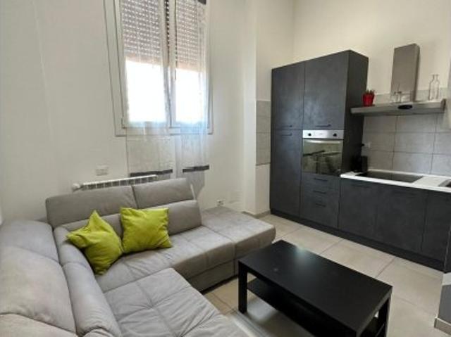 Appartamento in affitto a Municipio 9, Milano