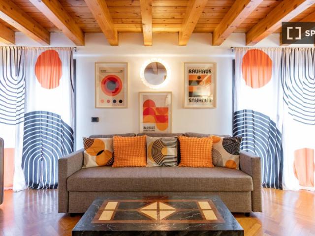 Appartamento in affitto a Municipio 2, Milano