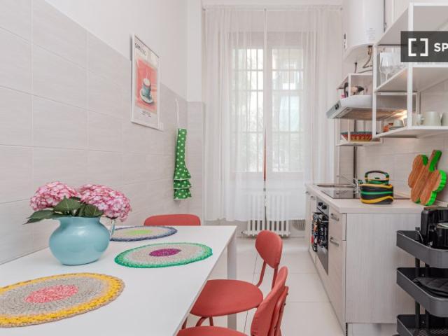 Appartamento in affitto a Municipio 9, Milano