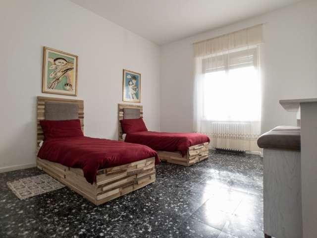 Appartamento in affitto a Municipio 4, Milano