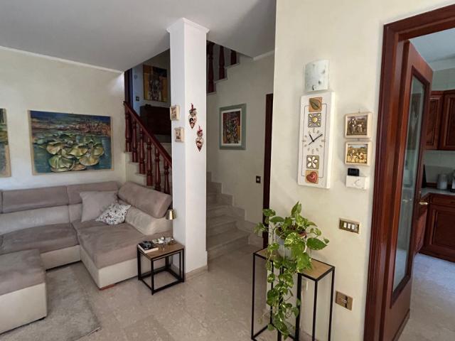 Appartamento in vendita a Borgo Dolomiti, Adria