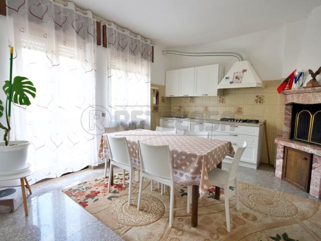 Appartamento in vendita a Chiampo, Veneto