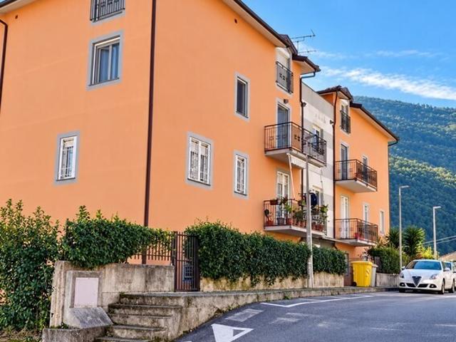 Appartamento in vendita a Pegazzano, La Spezia