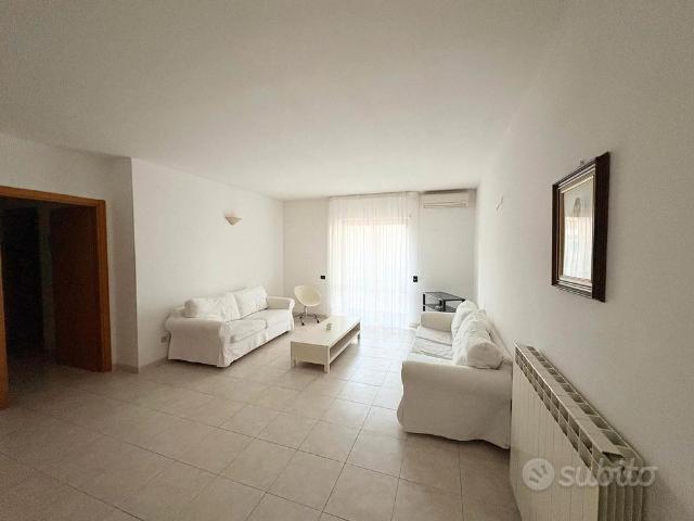 Stanza in affitto a Puglia, Taranto