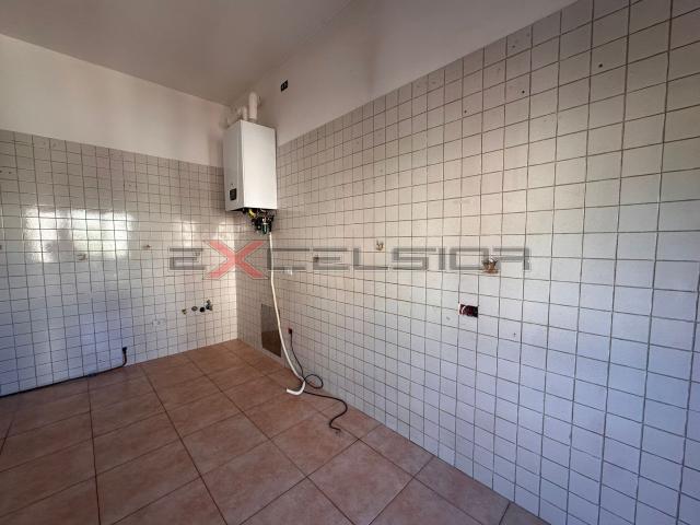 Appartamento in affitto a Borgo Dolomiti, Adria