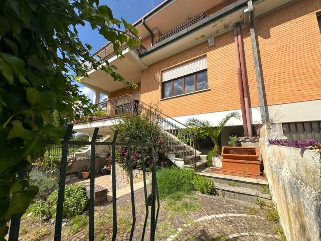 Appartamento in vendita a La Torretta, Roma Capitale
