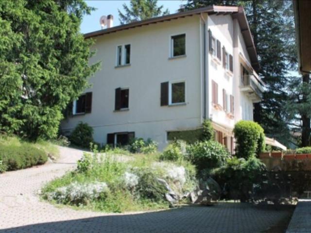 Appartamento in vendita a Brunate, Lombardia