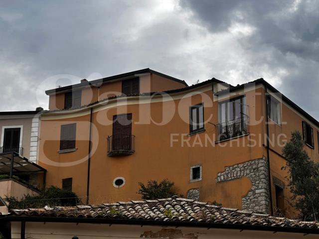 Appartamento in vendita a Candida, Campania