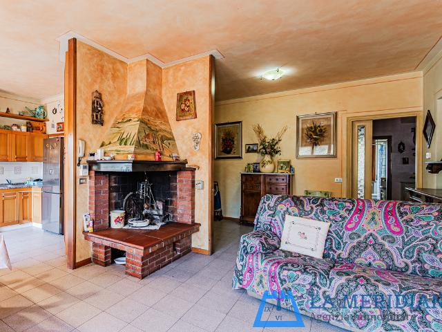 Appartamento in vendita a Lamporecchio, Toscana