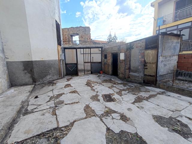 Appartamento in vendita a I Circoscrizione, Messina