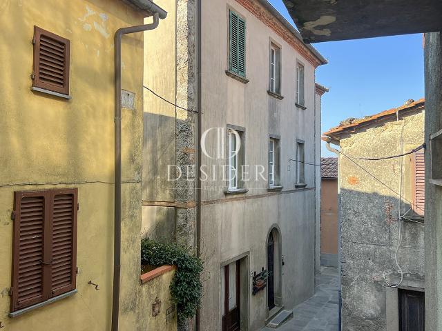 Appartamento in vendita a Massa Marittima, Toscana