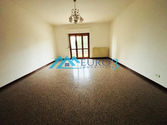 Appartamento in vendita a Borgo Cappuccini, Marche