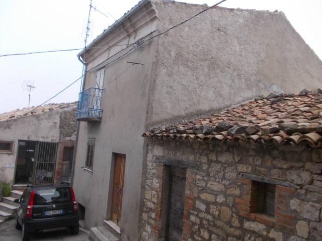 Villa Indipendente in vendita a Guilmi, Abruzzo