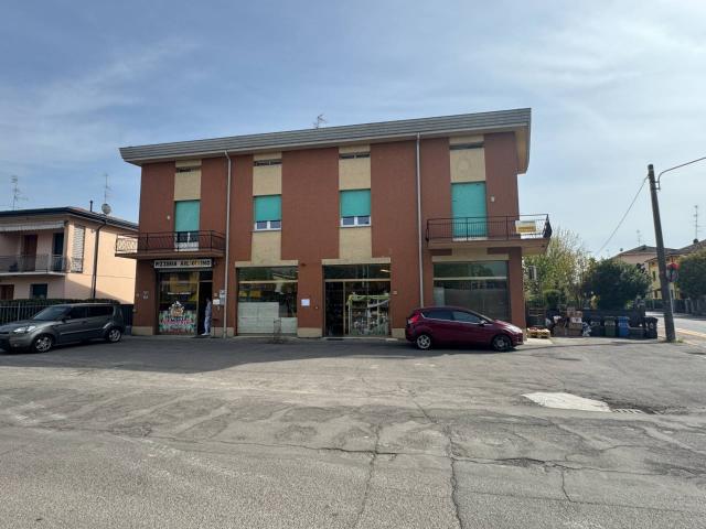 Appartamento in vendita a Unione Comuni Modenesi Area Nord, Mirandola