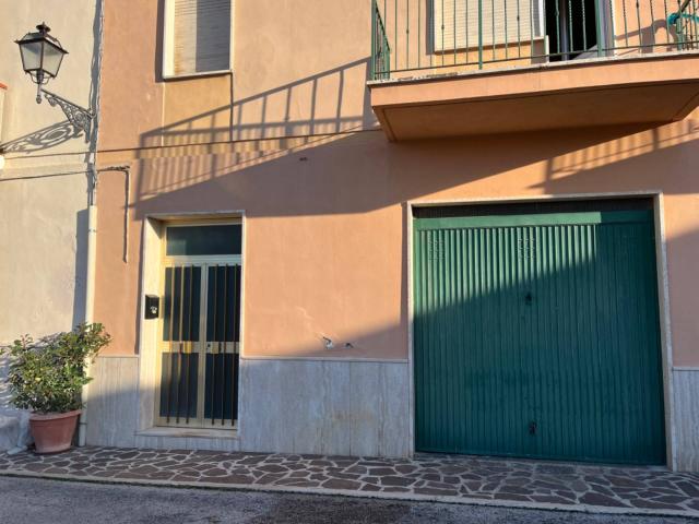 Appartamento in vendita a Teramo, Abruzzo