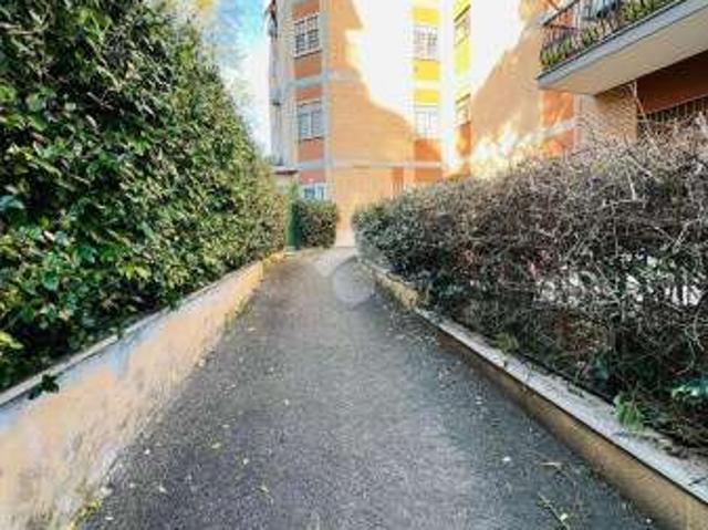 Appartamento in affitto a Municipio Roma III, Roma Capitale