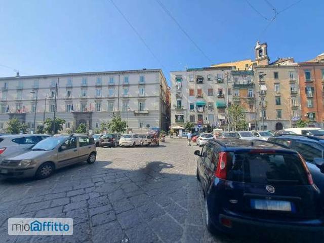 Appartamento in affitto a Municipalità 4, Campania