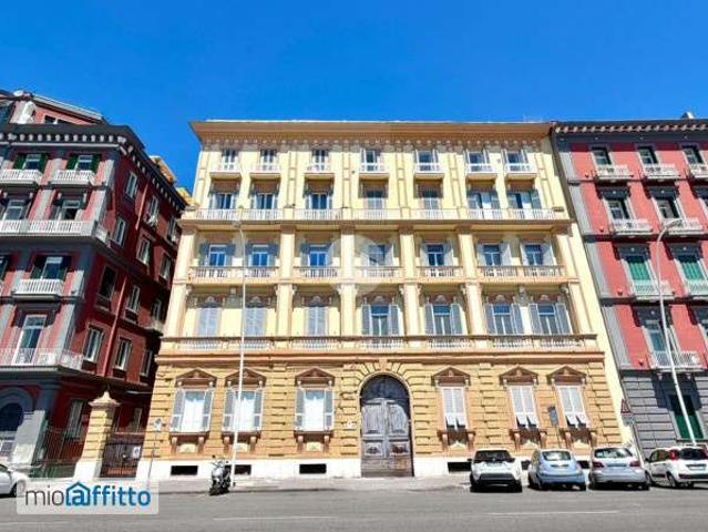 Appartamento in affitto a Municipalità 1, Campania