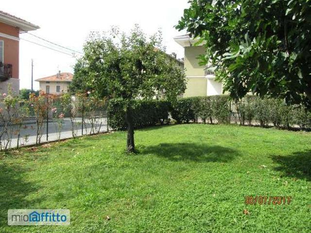 Appartamento in affitto a Arico, Piemonte