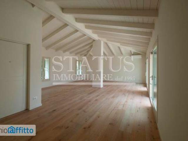 Appartamento in affitto a Santo Stefano, Bologna