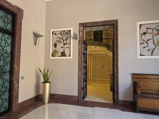 Appartamento in affitto a Campania