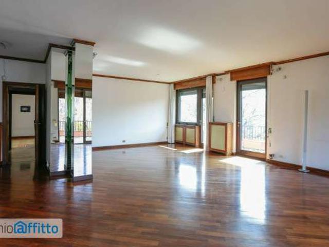 Appartamento in affitto a Municipio 2, Milano