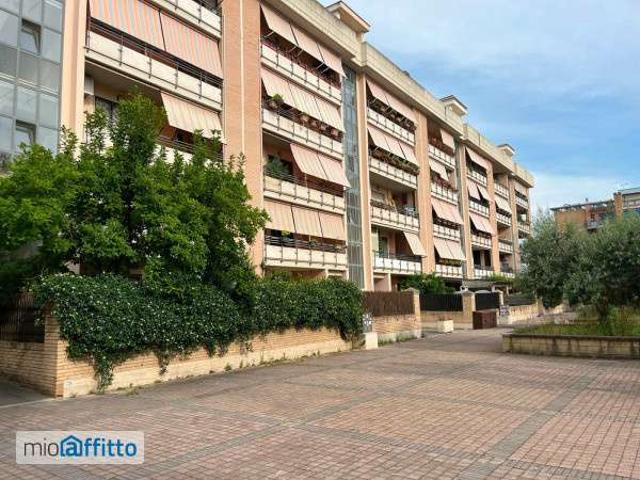 Appartamento in affitto a Municipio Roma VII, Roma Capitale