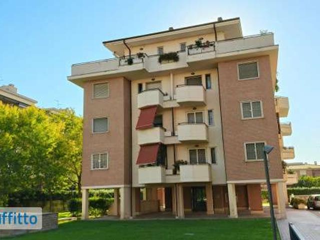 Appartamento in affitto a Municipio Roma IX, Roma Capitale