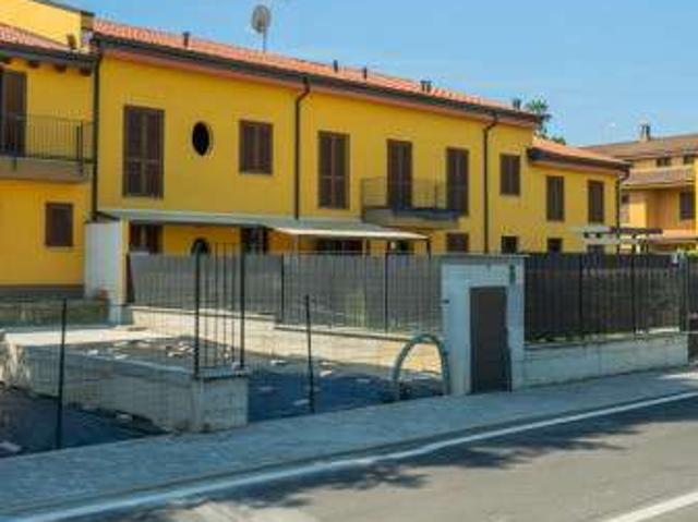 Villa Indipendente in affitto a San Felice, Cremona